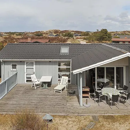 Holiday Henne Iv Holiday home