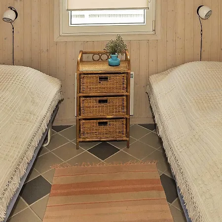 Holiday home Holiday Henne Iv