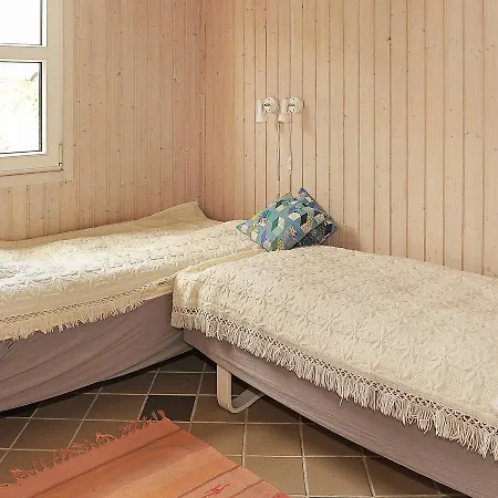Holiday Henne Iv Holiday home *